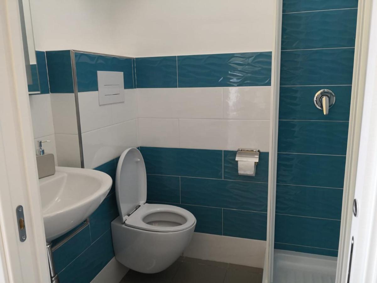 Casa Umberto Bed & Breakfast Salerno Exterior photo